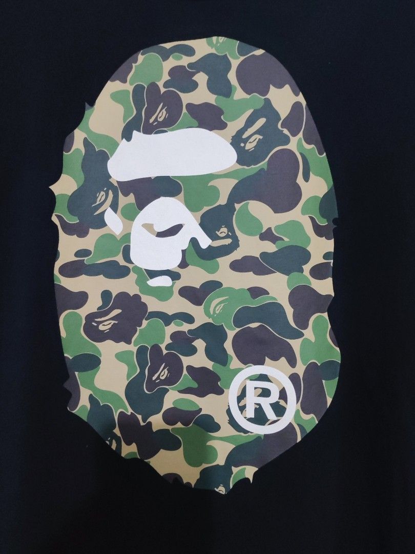 BAPE ABC CAMO MIRROR BIG HEAD (Category: Activewear) located in Marikina City. Submitted by lucky.sushi (Listing ID 1468232116, Image 2). Description: BAPE ABC CAMO MIRROR BIG HEAD SIZE MEDIUM W20 X L27 9.8/10 CONDITION NO ISSUE NO CRACK PRINTS P3500.