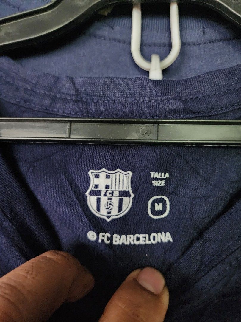 BARCA FC BARCELONE SHIRT (Category: Tshirts & Polo Shirts ) located in Real. Submitted by raphy2019 (Listing ID 1468139461, Image 3). Description: .