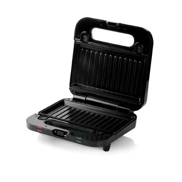 Baumann 3in1 Sandwich Maker Dual (Category: BBQ, Grills & Hotpots) located in Manila. Submitted by jillibeans (Listing ID 1468147095, Image 2). Description: Brand: Baumann Living 3in1 - Panini press grill, Waffle maker, Sandwich maker Plate size: 22.4cm x 12.2cm • Can fit 2 slices • Non-stick detachable cooking plates • Converts into 180° table grill • Barely used • Complete inclusions.