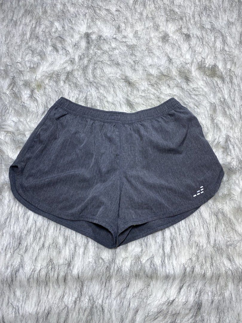 Bcg (medium) (Category: Activewear) located in Manila. Submitted by csjlgen (Listing ID 1468157791, Image 1). Description: .