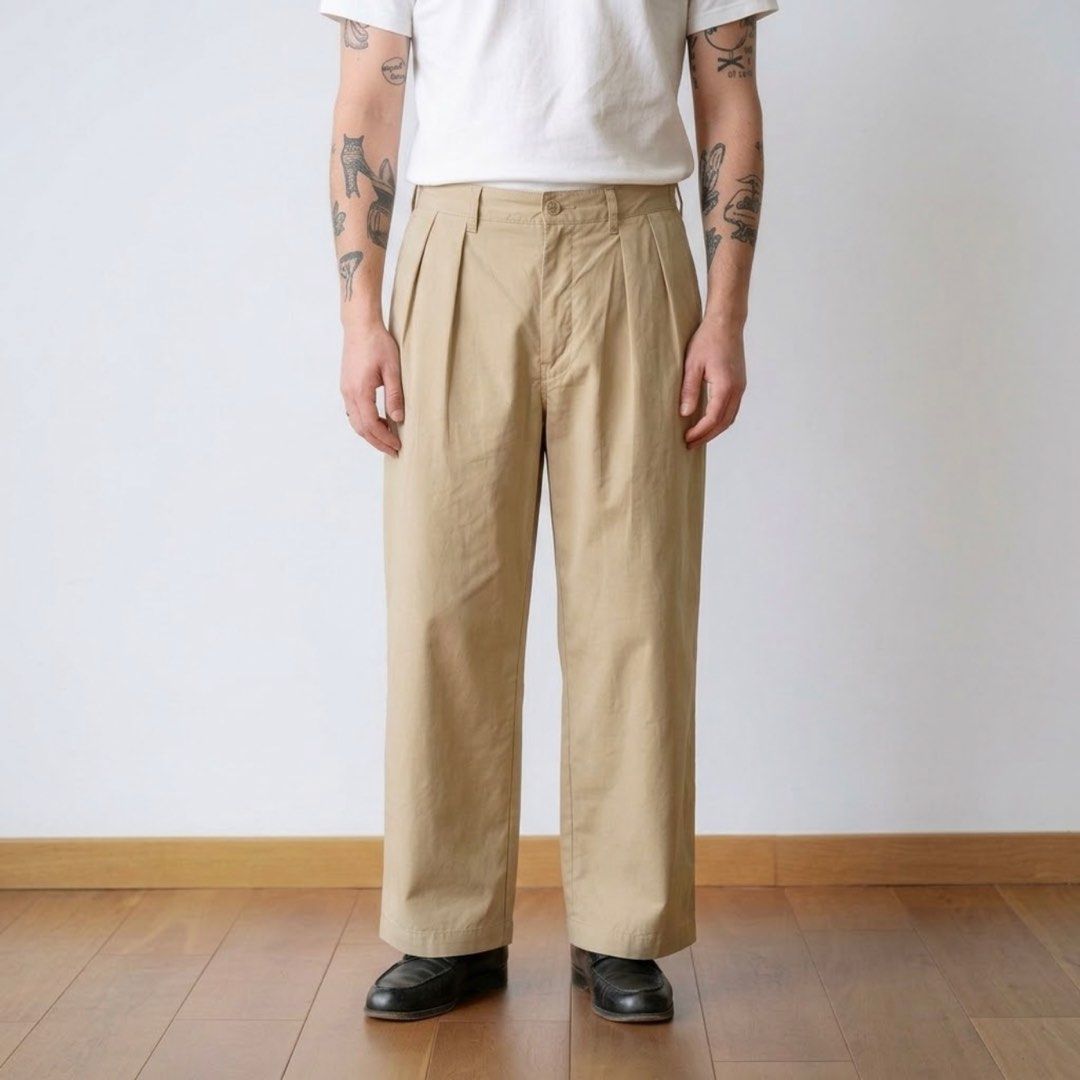 Beams Pleated Trousers (Category: Trousers) located in Puerto Princesa. Submitted by terdsthrift (Listing ID 1468257883, Image 3). Description: Beams Pleated Wide-Leg Trousers Waist: 30-32 Length: 37 Thigh: 13.5 Hem: 9.5 In Excellent Condition / No Issue Color Rate: 10/10 - Brand: Beams - Style: Pleated wide leg trousers - Color: Versatile beige - Material: 100% polyester (machine washable) - Fit: Relaxed fit with front pleats and button closure 