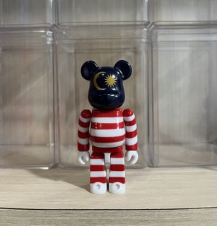 (Category: ) located in . Submitted by Bearbrick18 (Listing ID 1468128148, Image 1). Description: .