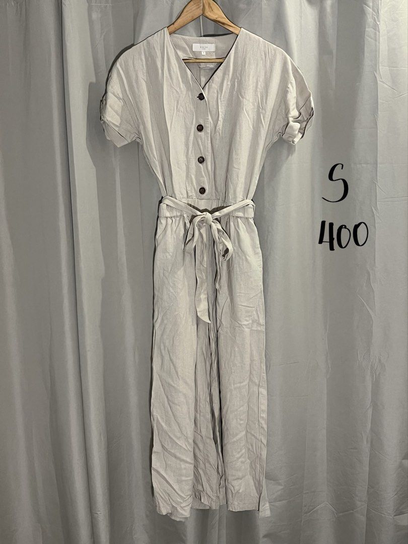Beige short sleeve linen blend jumpsuit (Category: Jumpsuits) located in Las Pinas. Submitted by jilanah (Listing ID 1468207883, Image 1). Description: .