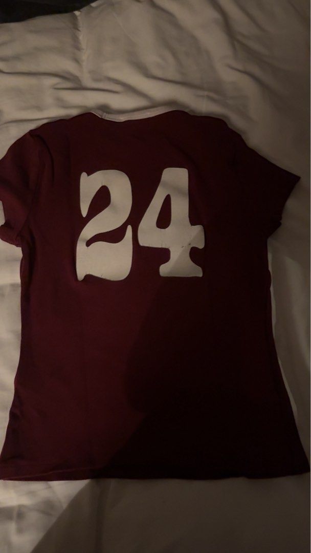 Bershka top (Category: Shirts) located in Manila. Submitted by emilyclothes.usa (Listing ID 1468212701, Image 2). Description: .