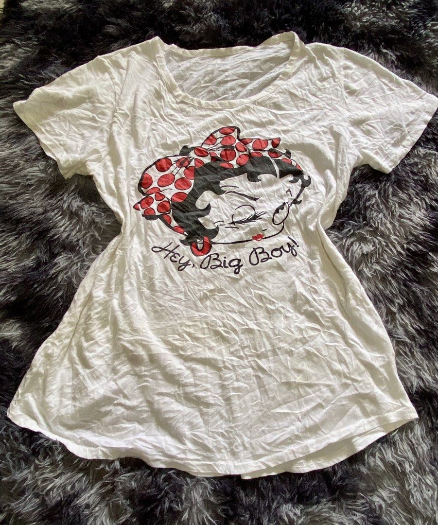 Betty boop size M (Category: Shirts) located in Iligan City. Submitted by jenqumd030 (Listing ID 1468098636, Image 1). Description: No tag.