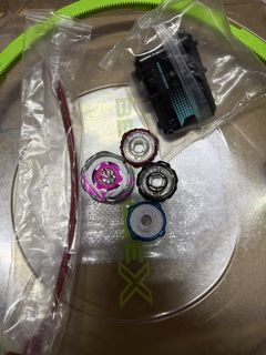 （分類：）位於 。 由 brandonwee40036 提交（商品編號 1468135640，圖片 1）。簡介： 。