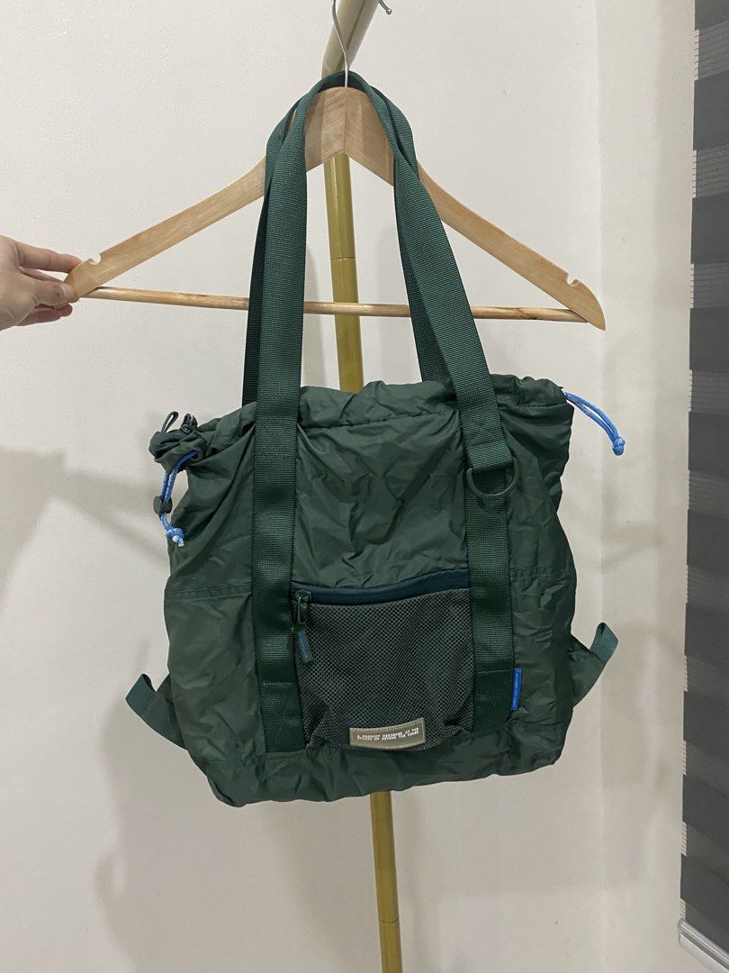 Beyond the vines parapack 001 forest (Category: Shoulder Bags) located in Paranaque City. Submitted by senseofstyle01 (Listing ID 1468137744, Image 1). Description: can be worn as a shoulder bag or backpack..