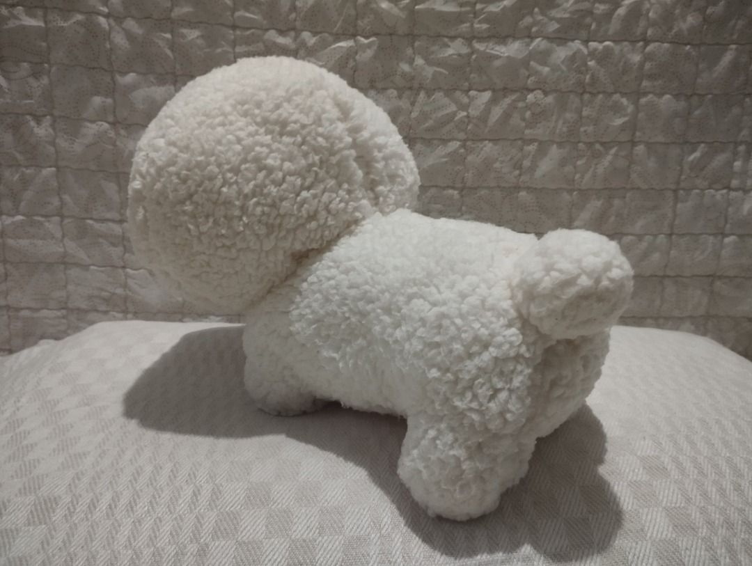 Bichon Frise Dog Plush Toy (Category: Plushies & Soft Toys) located in Cagayan de Oro. Submitted by pochimart (Listing ID 1468189617, Image 2). Description: Daiso Korea 🧡✨ (Check Images Please) ⭐₱120 The tag withered away I guess... ✉️Message me if you're interested or have questions, I'm happy to help! 📍Location: CDO / Cagayan De Oro (we can meet up if we're close) 🚚J&T - Message me (buyer covers the shipping fee) 💳GCash.