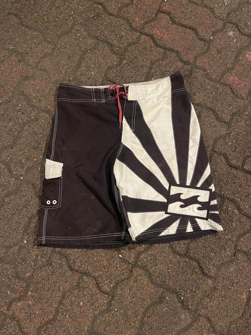 BILLABONG ANDY IRONS RISING SUN (Category: Shorts) located in Santa Barbara. Submitted by 5kcollectiveph (Listing ID 1468228120, Image 1). Description: BILLABON ANDY IRON RISING SUN 32-34 waistline 21 Length 12 Hem.