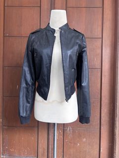 (Kategori: ) berada di . Dikirim oleh kyoko__ (ID iklan 1468103065, Gambar 1). Deskripsi: .