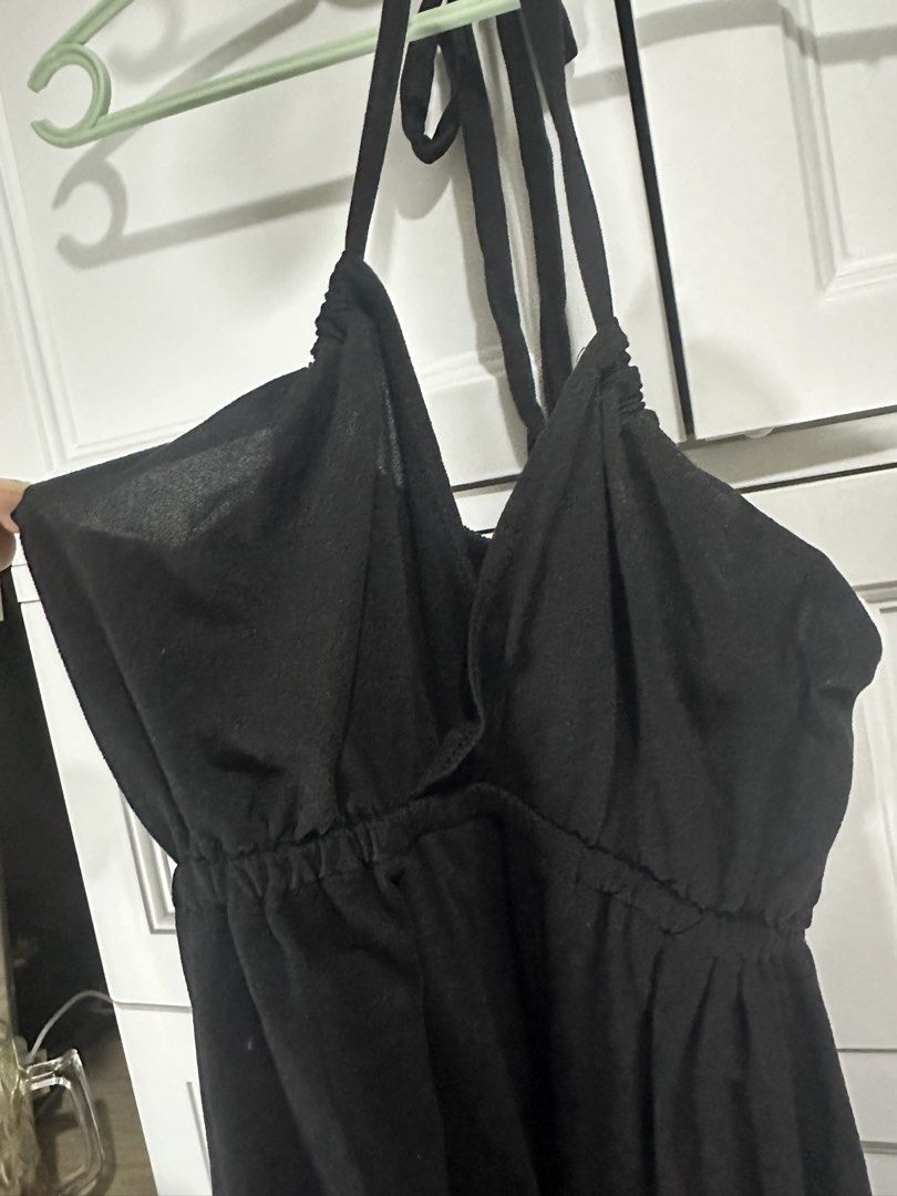 Black Tie Up Backless Dress (Category: Dresses) located in Naic. Submitted by cilissa (Listing ID 1468176448, Image 2). Description: Used once Small PM for more info or inquiries.