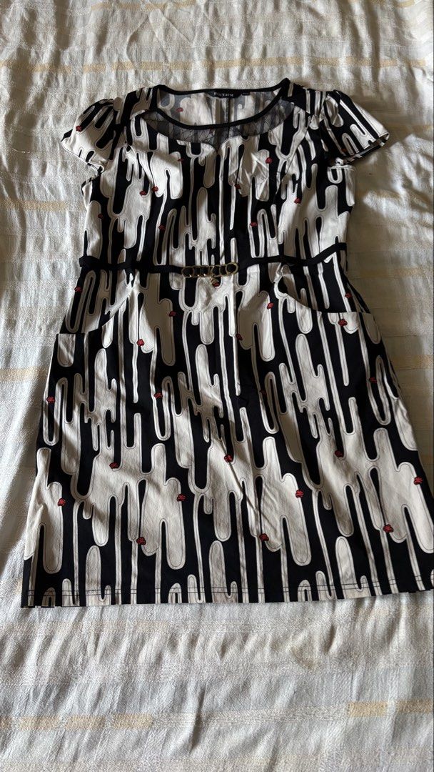 Black White Liquid Stripe Mini Dress (Category: Dresses) located in Binan City. Submitted by myprelovedhaul (Listing ID 1468094208, Image 2). Description: .