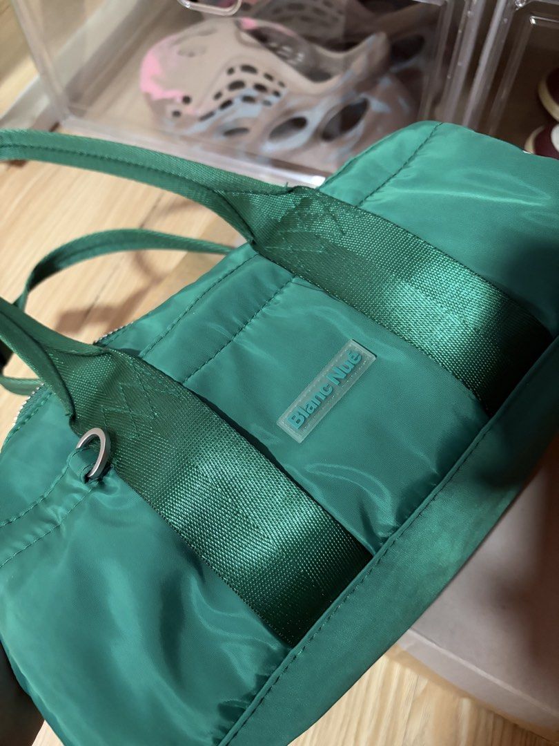 Blanc Nué Green Nylon Shoulder Bag (Category: Shoulder Bags) located in Mabalacat. Submitted by leyxzz_declutter (Listing ID 1468101418, Image 3). Description: - Blanc Nué Green Nylon Shoulder Bag - Condition: Excellent but needs cleaning rfs: Decluttering Slightly Negotiable .