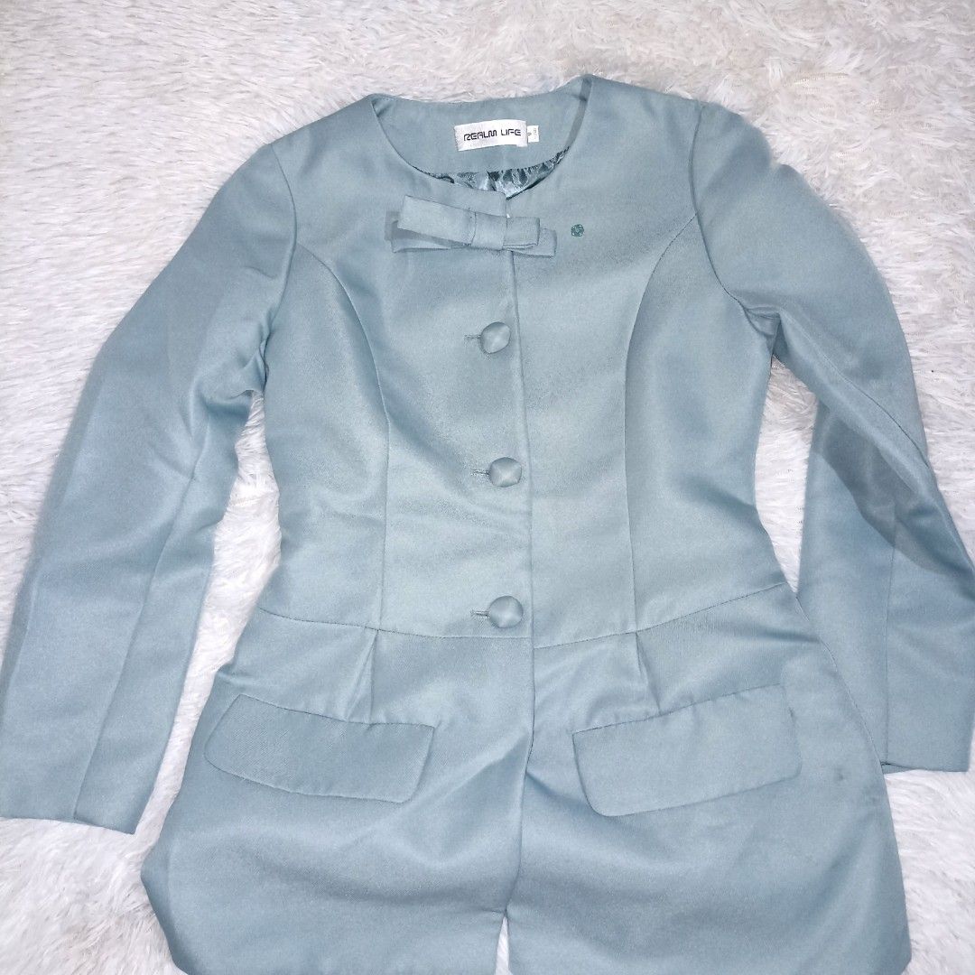 Blue Dress Coat For Kid (Category: Dresses) located in Manila. Submitted by goldenmountain.e4137d (Listing ID 1468180159, Image 2). Description: Quality is good. Never been worn. Full lining on the inside, complete buttons..