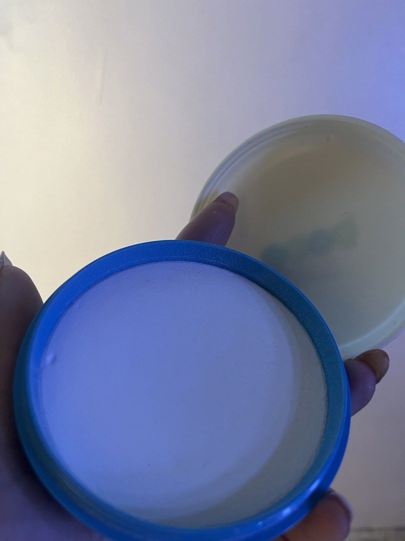 Blue Round Compact Face Powder Container (Category: Makeup) located in Manila. Submitted by goddesssy (Listing ID 1468183710, Image 1). Description: - Product: Compact Face Powder - Color: White powder in a round case with a stylish blue rim - Condition: Barely touched, smooth surface - Size: Handy and travel-friendly for easy on-the-go touch-ups - Use: Everyday makeup essential.
