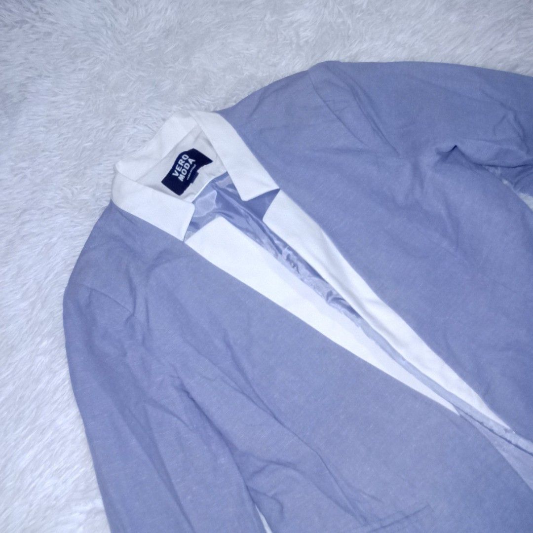 Blue Two Toned Coat (Category: Coats, Jackets and Outerwear) located in Manila. Submitted by goldenmountain.e4137d (Listing ID 1468186006, Image 2). Description: Used once. Cotton. Buttons complete. No stains or damages..