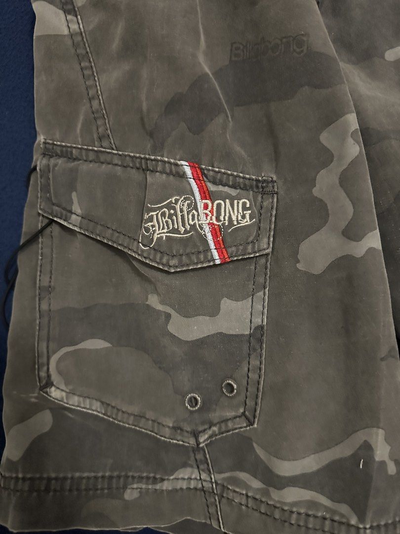 Billabong Boardshorts Camo (Category: Shorts) located in Quezon City. Submitted by mancave_stuff (Listing ID 1468190840, Image 2). Description: Billabong camo board shorts Australia Color: Military grey & light grey Size XL: W36” waist L22” 12” Leg opening (measured flat).