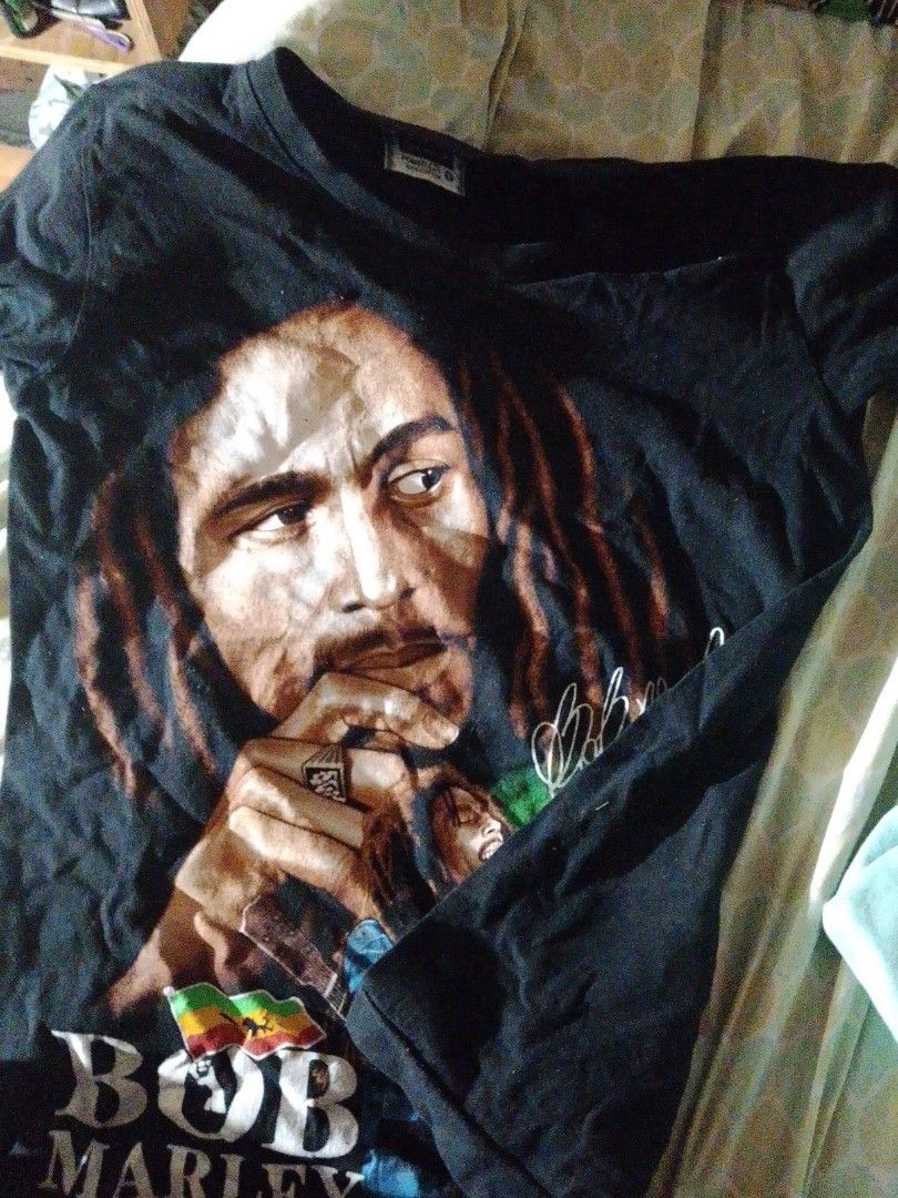 BOB MARLEY (Category: Clothes Drying Rack) located in Manila. Submitted by wildwind.284adc (Listing ID 1468272433, Image 2). Description: .