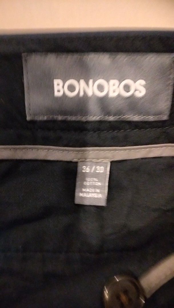 Bonobos Cotton Pants Size 36/30 Dark Blue (Category: Chinos) located in Angeles City. Submitted by mightywhale_13072f (Listing ID 1468175375, Image 3). Description: - Brand: Bonobos - Size: 36/30 - Color: Dark blue (versatile and easy to match) - Material: 100% cotton, made in Malaysia - Fit: Standard straight leg - Features: Back button pockets - Care: Machine washable for easy maintenance.