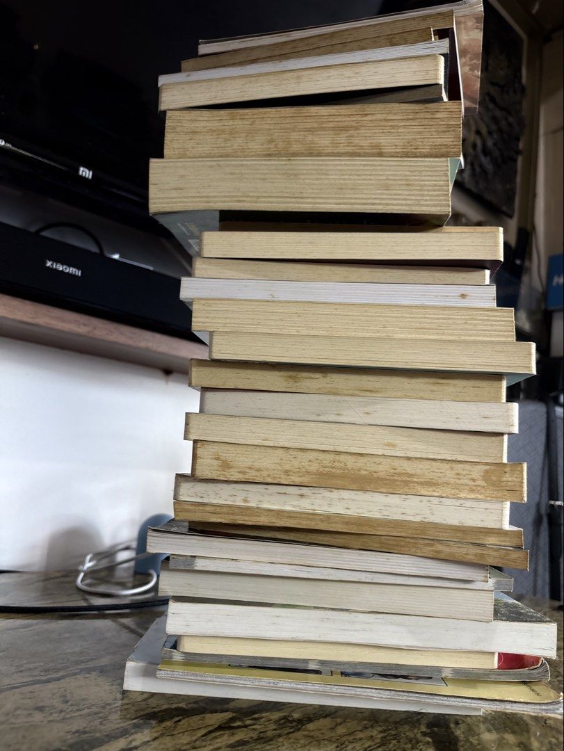Book Set H (Category: Storybooks) located in Caloocan City. Submitted by tsukki0440 (Listing ID 1468108867, Image 2). Description: .