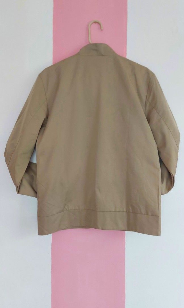 Bossini Office Jacket Medium (Category: Coats, Jackets and Outerwear) located in Manila. Submitted by bien_greatgoods (Listing ID 1468282435, Image 3). Description: .