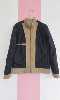 (Category: ) located in . Submitted by bien_greatgoods (Listing ID 1468282435, Image 1). Description: .