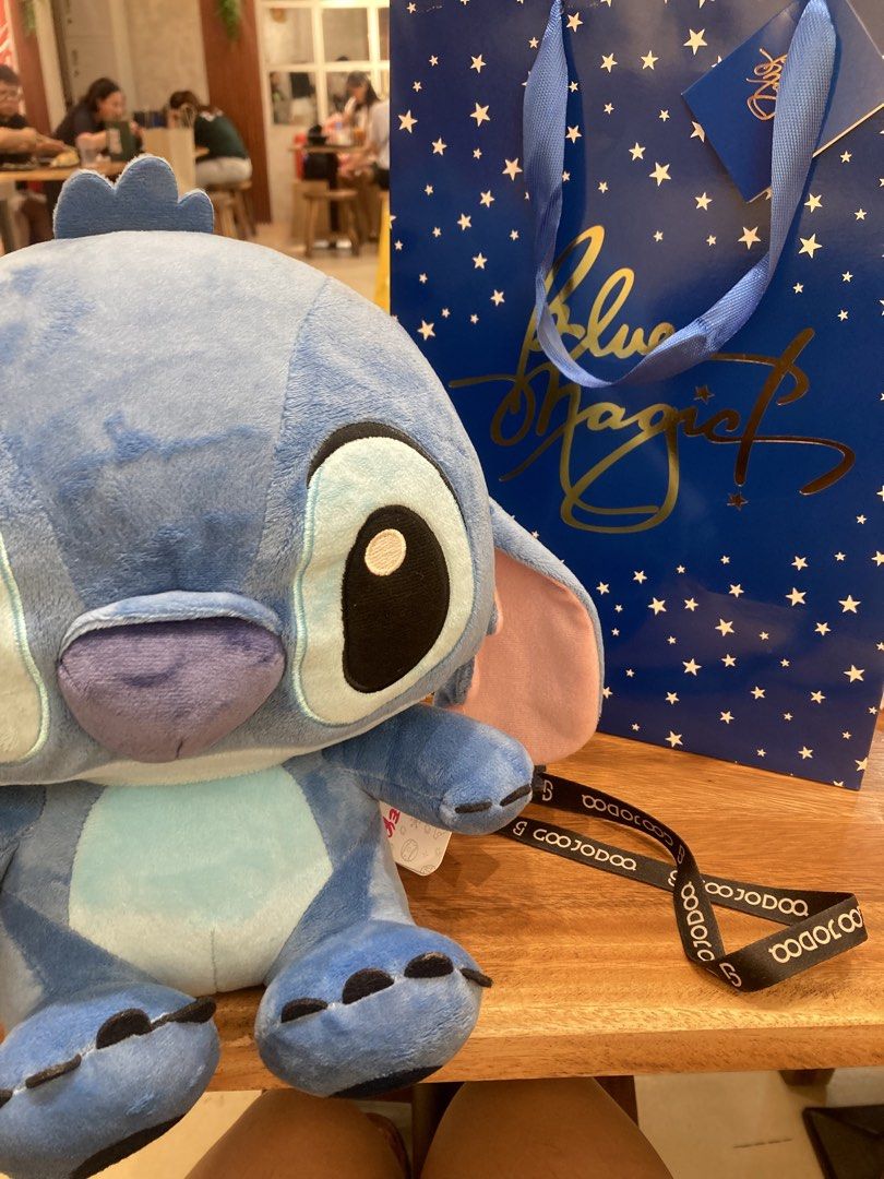 BRand New - STITCH BLUE MAGIC STUFF TOY (Category: Plushies & Soft Toys) located in Manila. Submitted by jieoxy (Listing ID 1468183961, Image 2). Description: 500 nalang Binigay sa’kin kaso wala na kami haha, bilhin niyo na pls ₱800 yan nabili -with paper bag pa -naka display lang yan mga 2weeks.