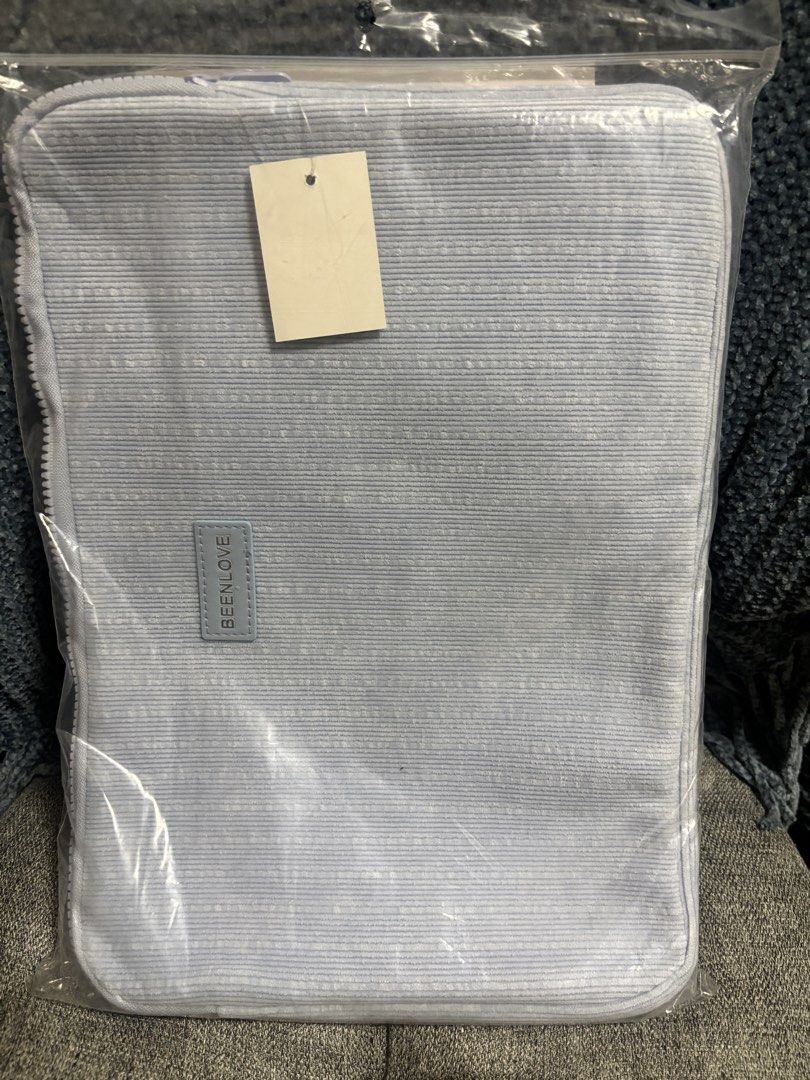 Brand new laptop sleeve/pouch (Category: Laptop Bags & Sleeves) located in Davao. Submitted by hangingclosetdavao (Listing ID 1468203842, Image 1). Description: Brand new 14inches .