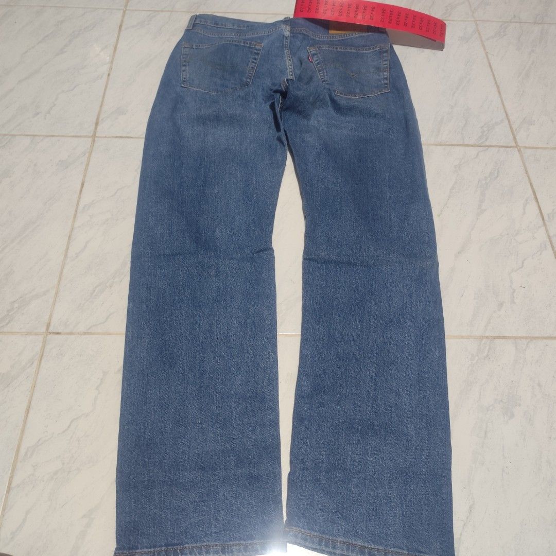 Brand New Levis 505 Size34 (Category: Jeans) located in Manila. Submitted by buyybustt (Listing ID 1468279627, Image 2). Description: Brand New Complete Tags etc..