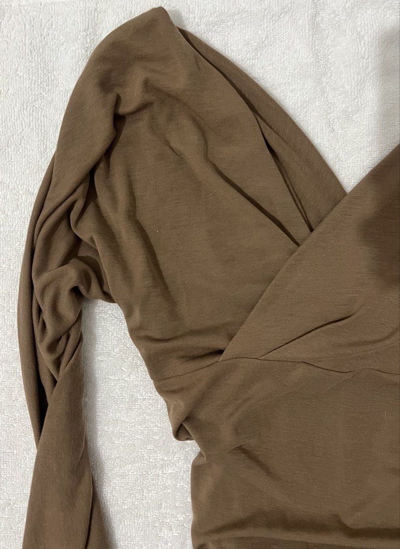 Brown Dress/Top (Category: Dresses) located in Baguio. Submitted by from_mimi (Listing ID 1468244000, Image 2). Description: .