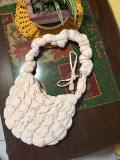 (Category: ) located in . Submitted by lovedbymeclothes (Listing ID 1468139824, Image 1). Description: .