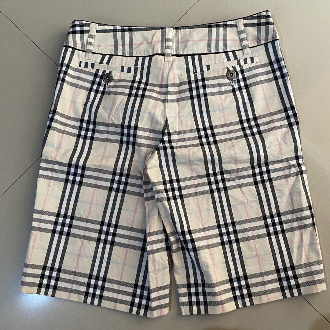 Burberry Blue Label Nova Check shorts (Category: Shorts) located in Tagum. Submitted by kensemblan35155 (Listing ID 1468176788, Image 3). Description: .