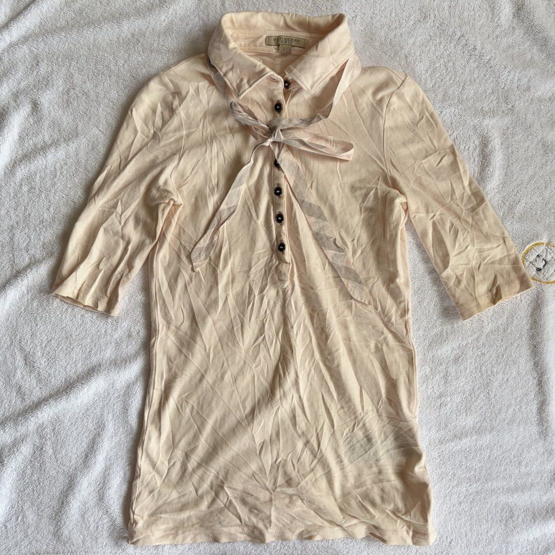 Burberry Brit (Category: Luxury Apparel) located in Roxas City. Submitted by rglnos (Listing ID 1468065412, Image 1). Description: Size xs-Small No Stain .