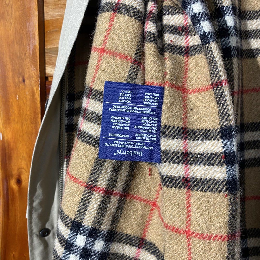 Burberrys Trench Coat (Category: Coats, Jackets and Outerwear) located in Andop. Submitted by rhouzze.ph24 (Listing ID 1468189679, Image 3). Description: OPEN FOR NEGOTIATION Name: Burberry Dimensions: 22 by 33 Size: Medium Issue: None.