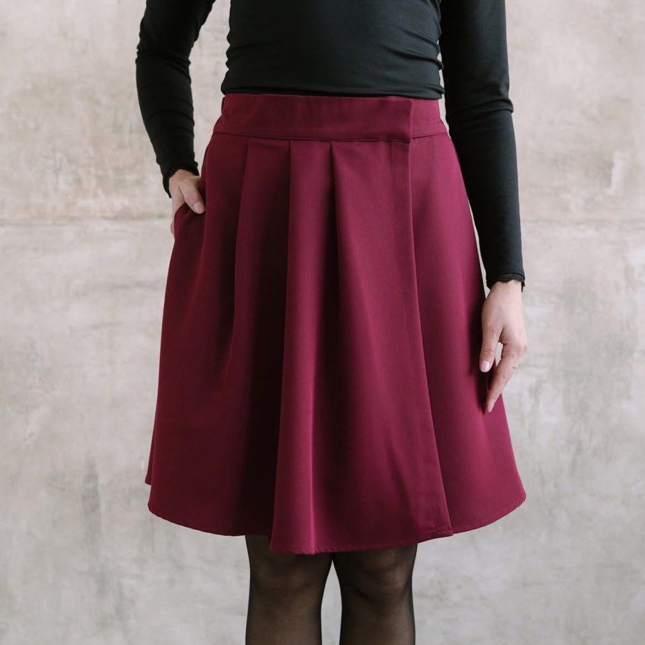 Burgundy Wine Pleated Skirt (Category: Skirts) located in Binan City. Submitted by myprelovedhaul (Listing ID 1468143689, Image 1). Description: .