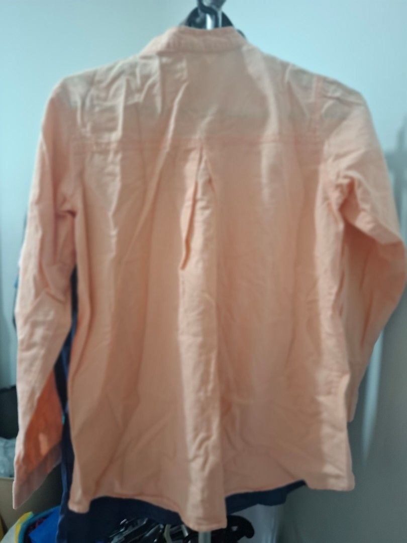 Button Down Blouse (Category: Longsleeves) located in Bulacan. Submitted by ditchandswitch (Listing ID 1468135131, Image 3). Description: Rfs: Decluttering Item is good as new.