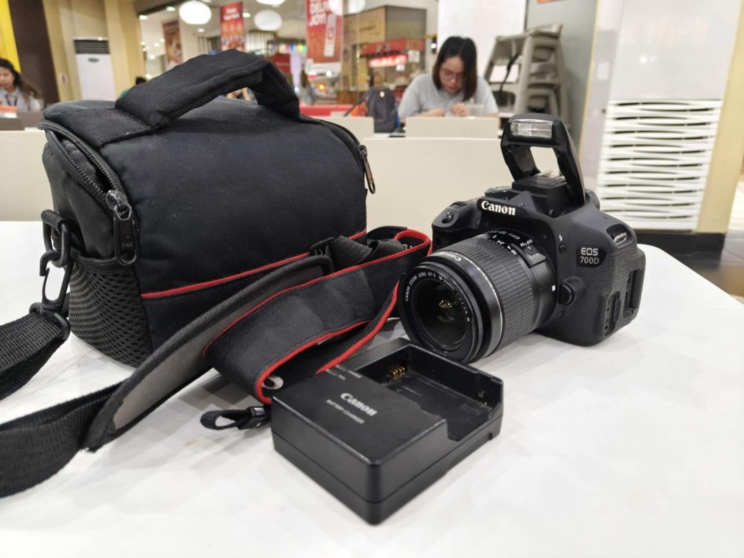 Canon 700d with 18-55mm Lens Flipscreen (Category: Cameras) located in Manila. Submitted by camera.matrix.ph (Listing ID 1468097302, Image 3). Description: Canon 700d 18megapixels DSLR Camera with 18-55mm Lens Touchscreen Location - Caloocan city Monumento Meet up LBC Shipping Cop cod with ship fee Lalamove Book mo Lang boss Canon Bag Canon Strap Canon Lens cap Canon Charger Canon Battery Canon 700d Body Canon 18-55mm Lens F3.5-5.6 Free Sd card N