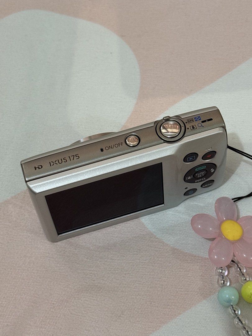 Canon IXUS 175 Digital Camera (Silver) (Category: Cameras) located in Paranaque City. Submitted by karlalettss (Listing ID 1468098742, Image 3). Description: Canon IXUS 175 Digital Camera PHP 8,500 Body cosmetics: 9.8/10!! (good as new) Output issue: NONE Screen issue: NONE Function issue: NONE Key Features: * 20.0 MP CCD Sensor * 10x Optical Zoom (24-240mm) * DIGIC 4+ Image Processor * Intelligent IS * Smart Auto Mode * HD 720p Video Recording *