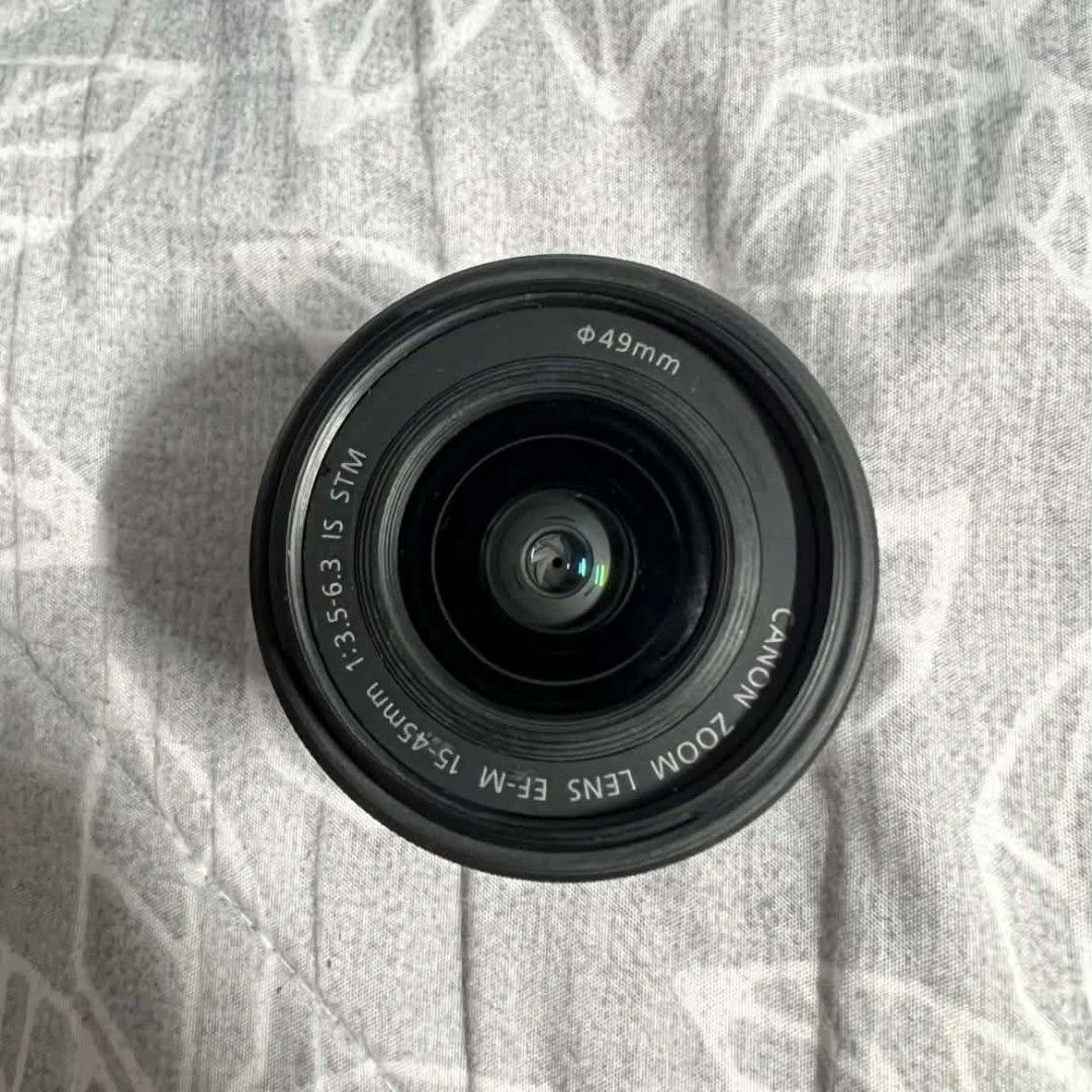Canon M50 kit Lens + 50 mm (Category: Cameras) located in Manila. Submitted by shiroe.17 (Listing ID 1468113739, Image 3). Description: FOR SALE Canon M50 with 50mm lens Inclusions: -Body -Kitlens 15-45mm -50mm F1.8 STM -Charger, 1 Battery -Camera Cage -Camera Strap -Bag RFS: Planning to upgrade sa sony.