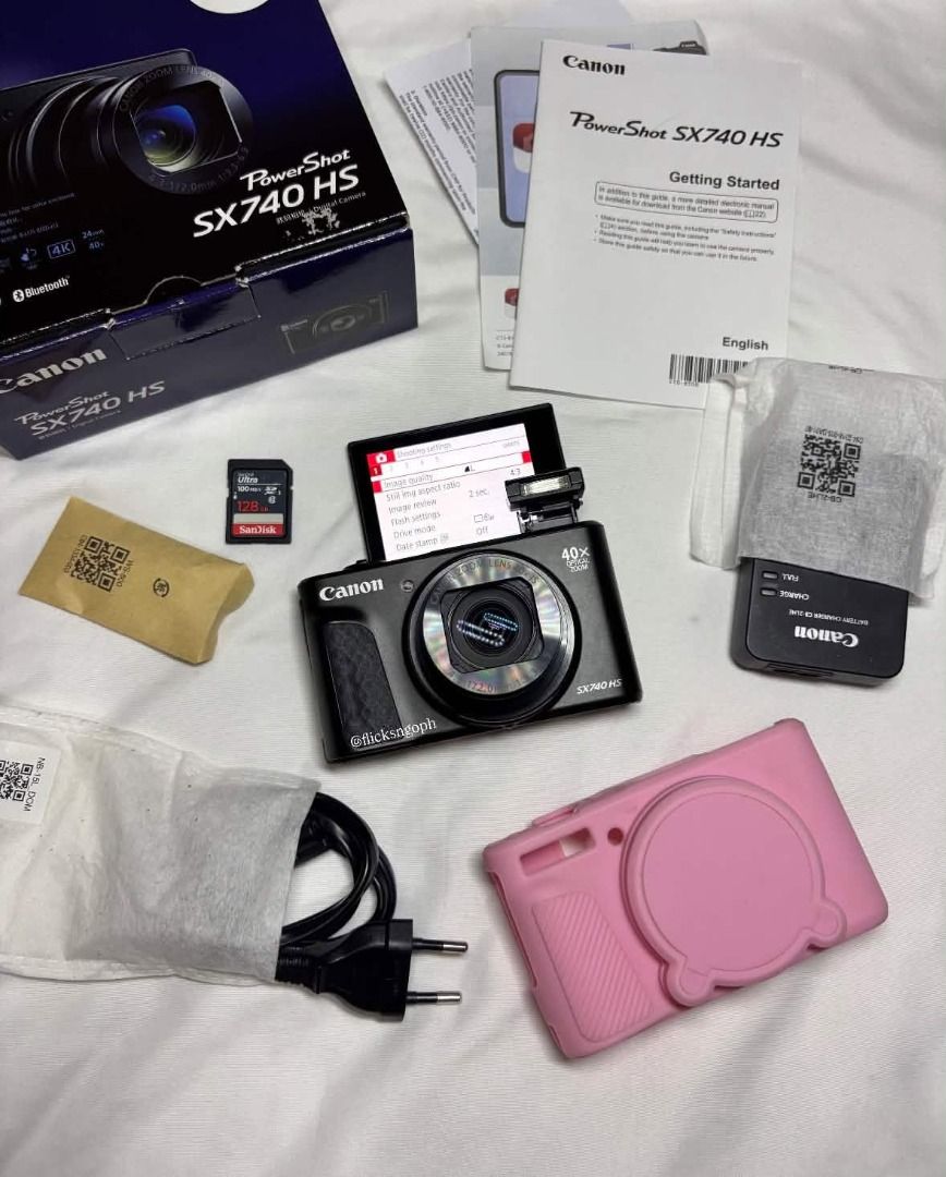Canon Powershot sx740hs (Category: Cameras) located in Caloocan City. Submitted by boldfalcon.712f00 (Listing ID 1468256648, Image 1). Description: ‼️Canon Powershot sx740hs‼️ Mint Condition Good As New 9.5/10 No Issue Unli Check Upon Meetup 💸33k Nego Complete Inclusion • Orig Battery • Orig Charger • Wrist Strap • SD card • Box • Manual 📍Valenzuela Meetup Only.