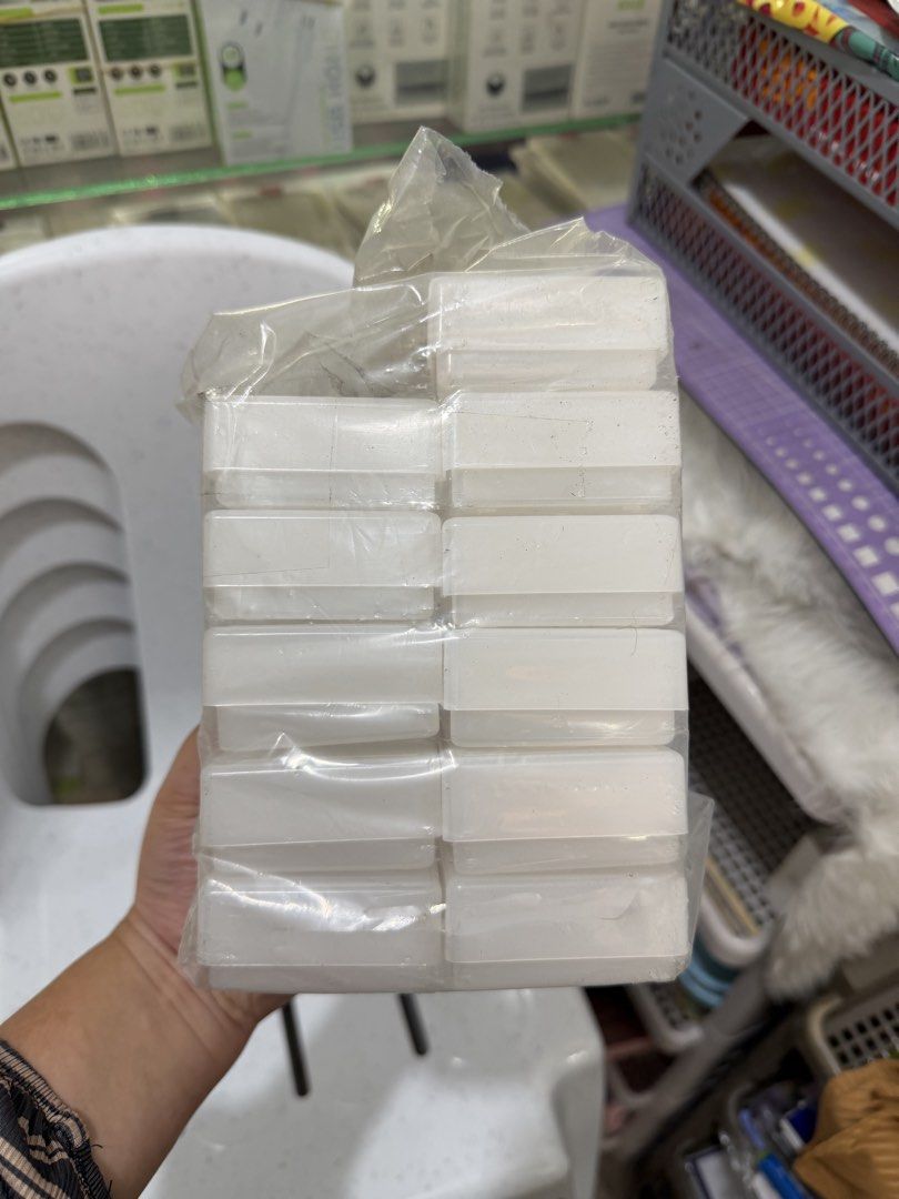 Cards box (Category: Looking For) located in Lucena. Submitted by nafnafinglalabs. (Listing ID 1468066987, Image 1). Description: What u see what u get.