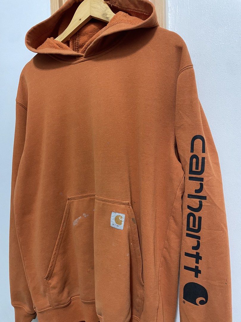CARHART SCRIPT K288 (Category: Hoodies) located in Kidapawan. Submitted by fransvocal (Listing ID 1468243605, Image 2). Description: Authentic legit Size: medium on tag Dimes: 24x28 Color rate 9.7 Condition: 9.7 Workwear jacket Paint stain and small hole see pic Good for psg Rare and not common color way .
