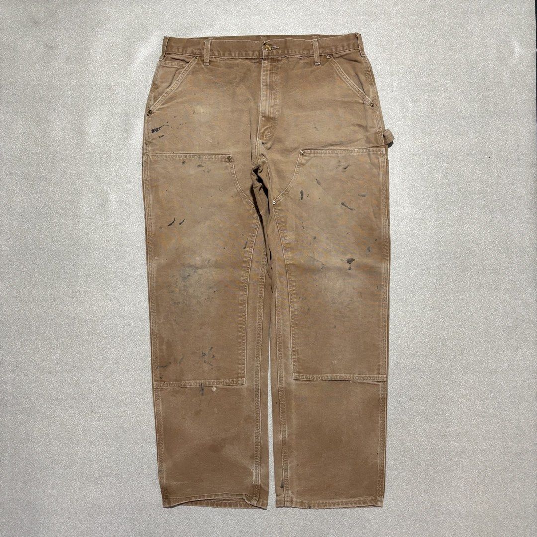 Carhartt B01 BRN Double Front Work Pants 38x32 (Category: Jeans) located in Cavite. Submitted by thrift_yard_blvd (Listing ID 1468185445, Image 2). Description: Carhartt Double Knee Carpenter Pants Size: 38x32 on the tag. Waist 38in Length 42in Leg Opening 9in Condition: Lightly used (super crispy). Issue: Workwear stains. Mine: 3500 pesos.