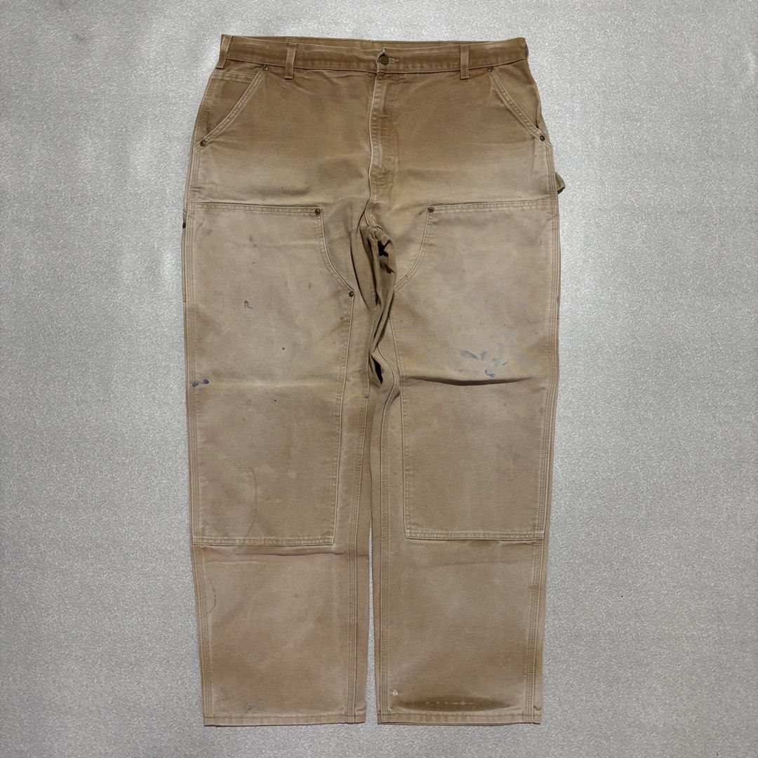 Carhartt B01 BRN Double Front Work Pants Brown (Category: Jeans) located in Cavite. Submitted by thrift_yard_blvd (Listing ID 1468185601, Image 2). Description: Carhartt Double Knee Carpenter Pants Size: 38x32 on the tag. Waist 38in Length 43in Leg Opening 9.5in Condition: Lightly used (super crispy). Issue: Minimal workwear stains. Mine: 3500 pesos.
