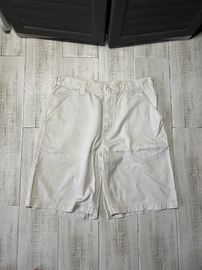 Carhartt B359 STN (Category: Shorts) located in Angono. Submitted by odd.fitt (Listing ID 1468093856, Image 3). Description: 34 on tag 34W 20L 11.5H Small scratch.