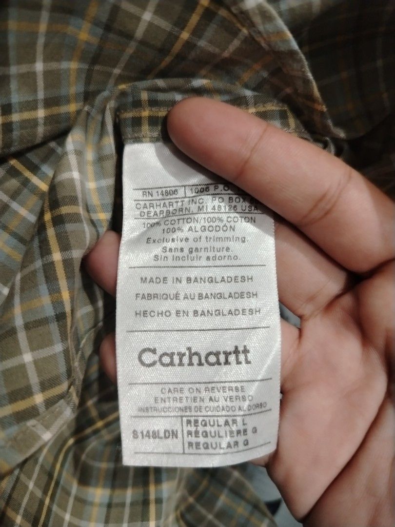 CARHARTT PLAID POLO (Category: Formal Shirts) located in Butuan. Submitted by lovzthriftshop. (Listing ID 1468154833, Image 3). Description: ‼️ CARHARTT PLAID POLO‼️ Size : Large on tag Dimes : 25.5" x 34" 📩📩📩.