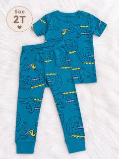 (Category: ) located in . Submitted by aaamoreapparel (Listing ID 1468138201, Image 1). Description: .
