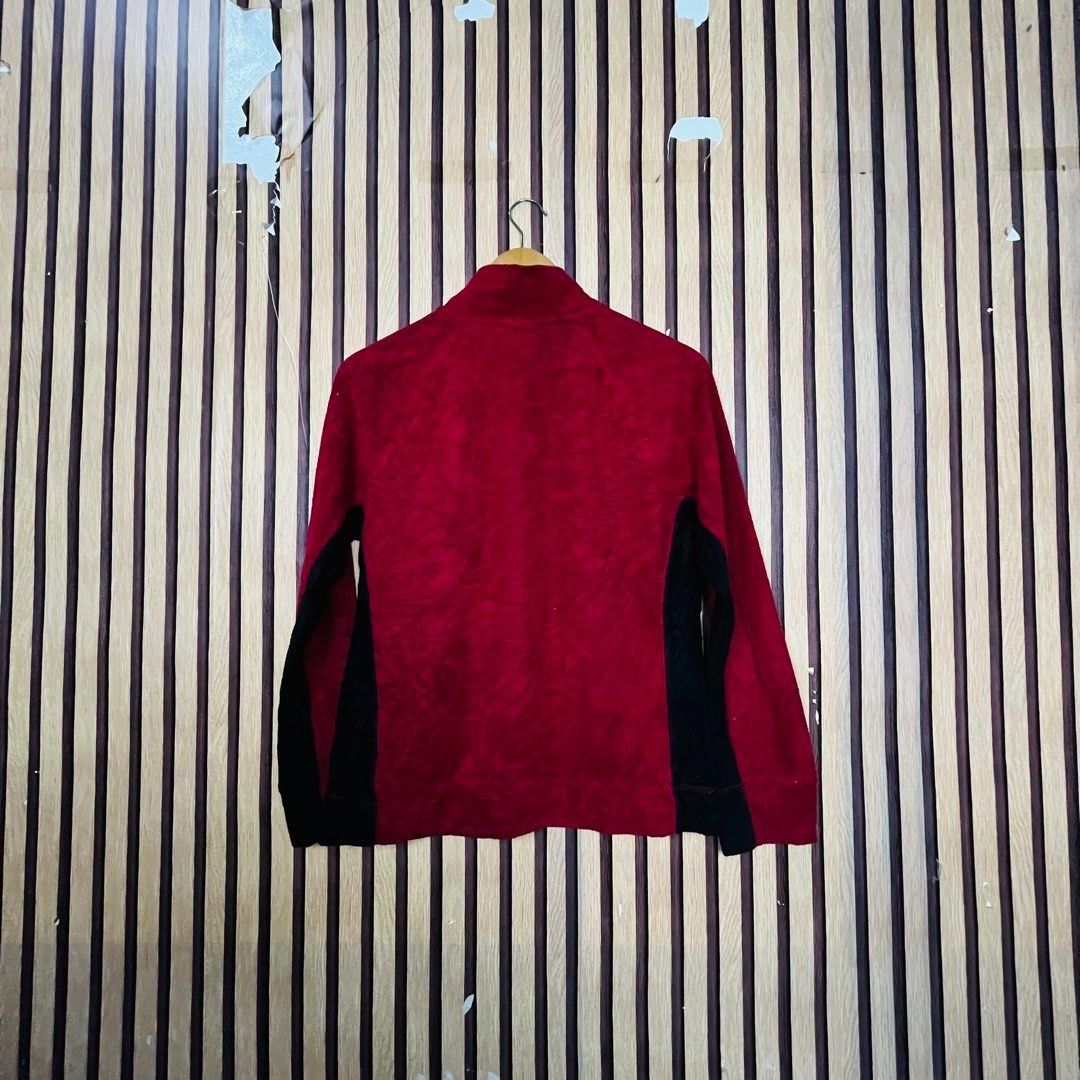 CASCADE SPORT GORPCORE Y2K PERFORMANCE TECHNICAL GRID FULL ZIP KNIT FLEECE JACKET RED MEDIUM 20x24 (Category: Coats, Jackets and Outerwear) located in Dasmarinas. Submitted by yg_swoosh (Listing ID 1468139895, Image 2). Description: PLEASE READ FAQ’s > Yes, available! > Last price posted. TAKE IT OR LEAVE IT! > Dasmariñas Cavite > ADDITIONAL PHOTOS are NOT AVAILABLE as we seal the items after taking pictures. > GCASH payment > JNT shipping / LALA