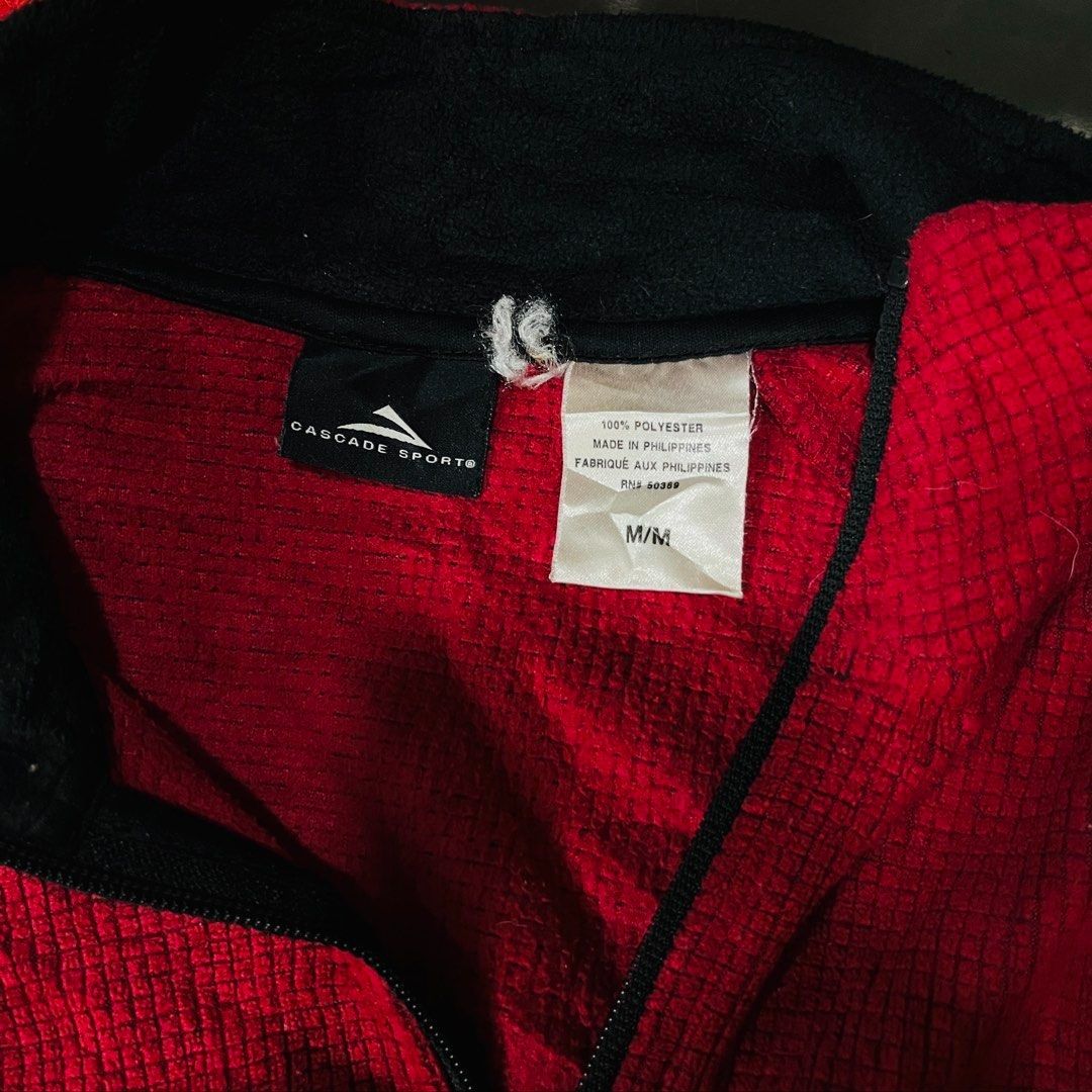 CASCADE SPORT GORPCORE Y2K PERFORMANCE TECHNICAL GRID FULL ZIP KNIT FLEECE JACKET RED MEDIUM 20x24 (Category: Coats, Jackets and Outerwear) located in Cavite. Submitted by yg_elite (Listing ID 1468139924, Image 2). Description: PLEASE READ FAQ’s > Yes, available! > Last price posted. TAKE IT OR LEAVE IT! > Dasmariñas Cavite > ADDITIONAL PHOTOS are NOT AVAILABLE as we seal the items after taking pictures. > GCASH payment > JNT shipping / LALAMOVE 