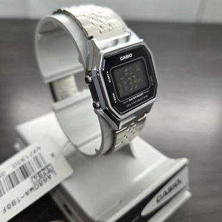 (Category: ) located in . Submitted by carousellglobal (Listing ID 1466458203, Image 1). Description: .